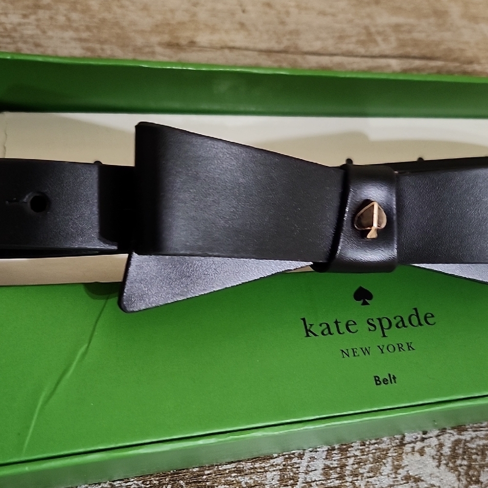 Kate Spade Gold and Black Leather Belt - Picture 3 of 6